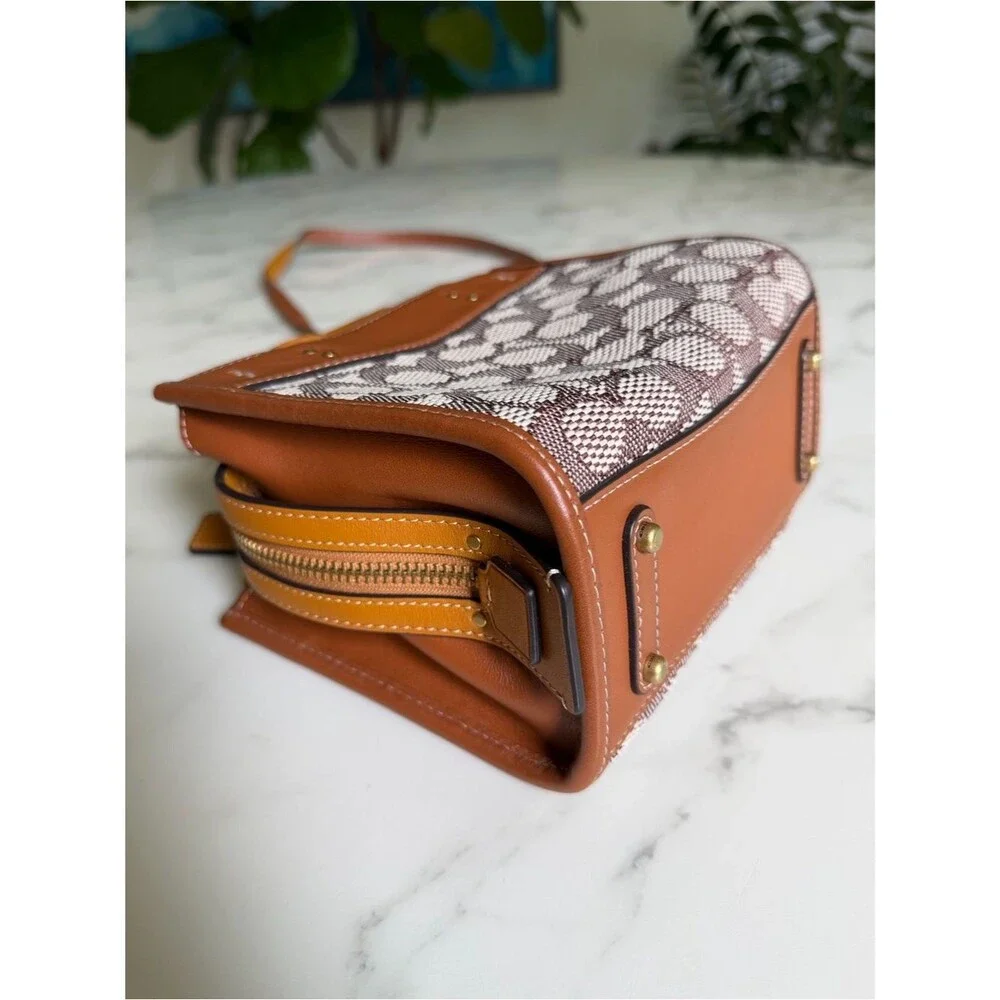 Coach Rogue 17 In Signature Textile Jacquard With Duck Motif C6164 Crossbody Bag